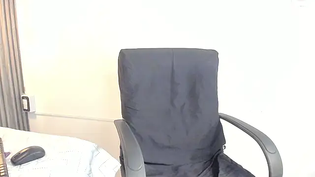 lolabunnysc online show from June 2026 12:16:02 PM