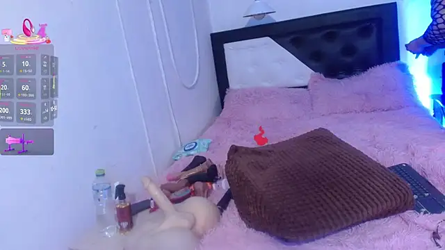 Snapshot of Sweet-Mommy-Milf chatting on July 2026 01:30:02 AM Sweet-Mommy-Milf online show from July 2026 01:30:02 AM