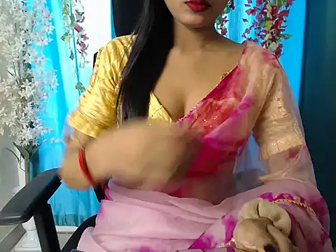 Snapshot of Naughtyy_Ranii01 chatting on July 2026 01:22:01 AM Naughtyy Ranii01 online show from July 2026 01:22:01 AM