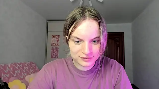 Snapshot of milliKira006 chatting on May 2026 04:29:01 AM milliKira006 online show from May 2026 04:29:01 AM