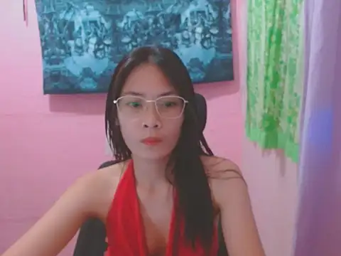 Snapshot of Sweetsexylady19 chatting on May 2026 12:23:01 PM Sweetsexylady19 online show from May 2026 12:23:01 PM