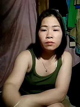 Snapshot of Bunby12 chatting on May 2026 09:53:01 PM Bunby12 online show from May 2026 09:53:01 PM