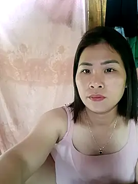 Snapshot of Bunby12 chatting on May 2026 01:56:02 AM Bunby12 online show from May 2026 01:56:02 AM