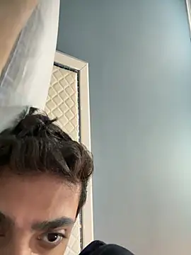 errrry16 online show from April 2026 04:11:02 PM