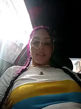Snapshot of sadashi_moon_ofice chatting on June 2026 08:33:02 PM sadashi moon ofice online show from June 2026 08:33:02 PM