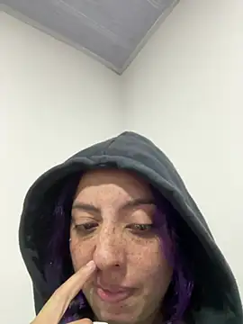 Snapshot of sadashi_moon_ofice chatting on July 2026 06:06:02 AM sadashi moon ofice online show from July 2026 06:06:02 AM