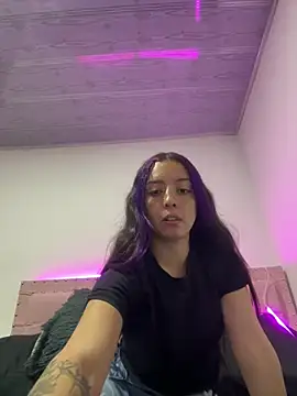 Snapshot of sadashi_moon_ofice chatting on July 2026 05:48:02 PM sadashi moon ofice online show from July 2026 05:48:02 PM