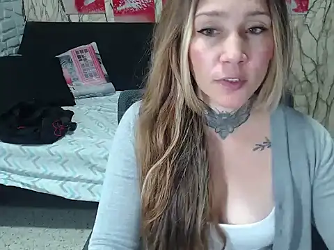 VickyBonnety online show from May 2026 04:09:02 AM