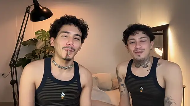Noah and Steven online show from May 2026 02:43:01 PM