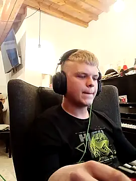 ReekingWild online show from April 2026 09:45:01 PM