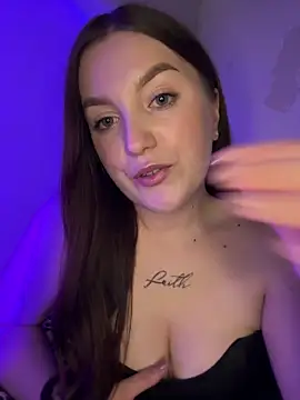 kisaaaaaa online show from April 2026 08:40:02 PM