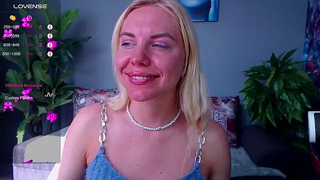 Snapshot of FromRussia chatting on July 2026 02:19:02 AM FromRussia online show from July 2026 02:19:02 AM