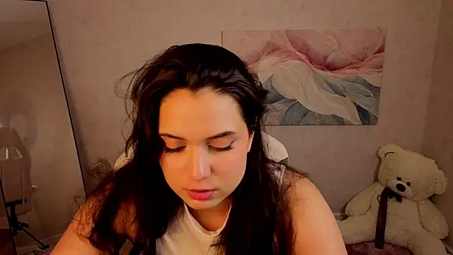 Vivien Ross online show from May 2026 02:41:01 AM