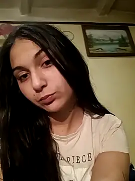 Snapshot of amira1348 chatting on May 2026 07:54:01 PM amira1348 online show from May 2026 07:54:01 PM