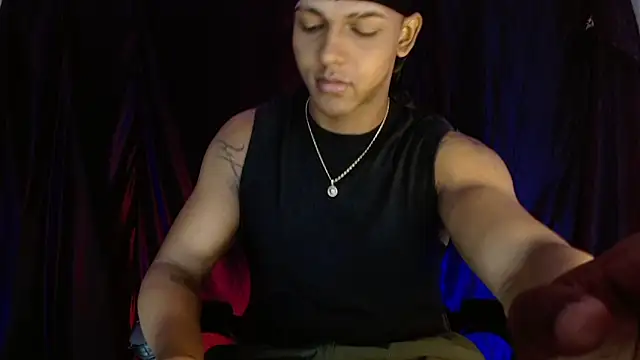 zoriel bigcock online show from June 2026 06:03:02 PM