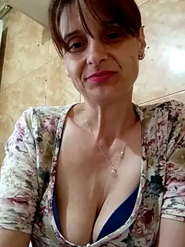 Snapshot of LissaBelaa chatting on April 2026 07:47:01 AM LissaBelaa online show from April 2026 07:47:01 AM