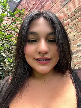 emily gv1 online show from July 2026 05:51:02 PM