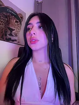 IsabellaNoir  online show from April 2026 02:27:02 AM