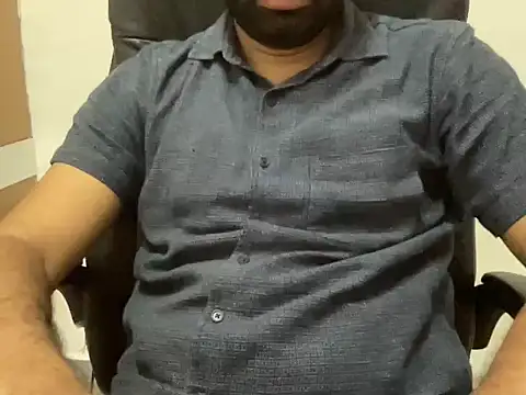 chocolateboy1988 online show from April 2026 07:14:01 AM