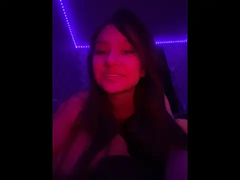 AriaBrooks online show from April 2026 01:12:01 PM