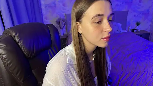 Tiana Belle online show from May 2026 01:10:02 AM