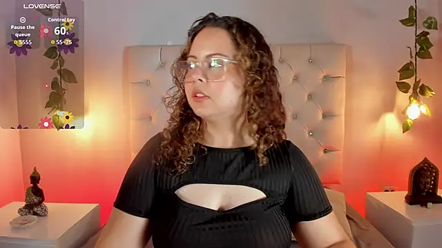 Snapshot of Samantha_Greey_ chatting on May 2026 09:11:02 PM Samantha Greey online show from May 2026 09:11:02 PM