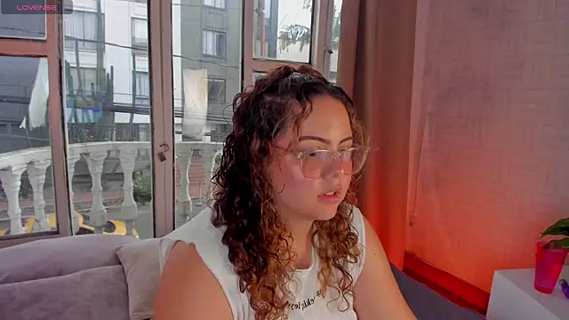 Snapshot of Samantha_Greey_ chatting on May 2026 08:46:01 PM Samantha Greey online show from May 2026 08:46:01 PM