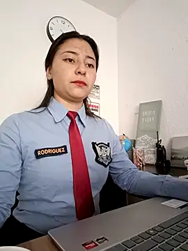 Queen linda1 online show from May 2026 12:12:01 PM