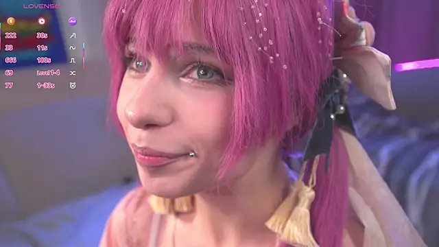 Snapshot of CosplayDream chatting on June 2026 08:41:01 PM CosplayDream online show from June 2026 08:41:01 PM