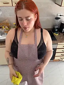 lumazzy online show from May 2026 03:31:02 PM