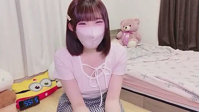 Snapshot of hiyo0001 chatting on May 2026 12:21:01 PM hiyo0001 online show from May 2026 12:21:01 PM