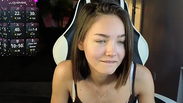 Leslie Scott online show from June 2026 12:39:01 AM