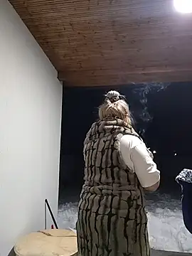 Divineblond online show from February 2026 08:49:01 PM