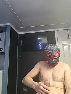 bwcloverboy2 online show from May 2026 03:51:02 PM