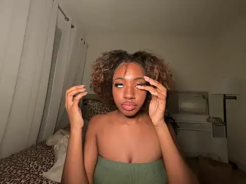 ebonydolled online show from June 2026 01:50:01 AM