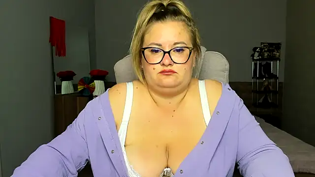 IrenRori online show from June 2026 06:14:01 AM