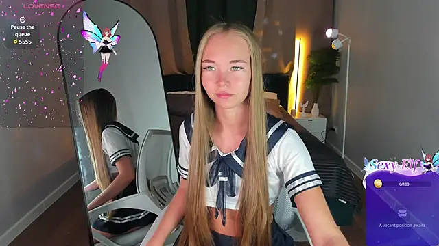 Milana Sorrento online show from June 2026 12:15:01 AM