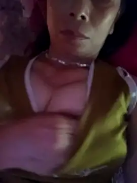 Ari-Na9 online show from April 2026 05:01:02 AM