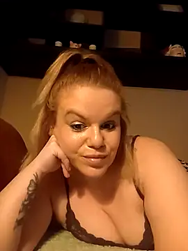 Maryquenn online show from June 2026 05:45:01 PM