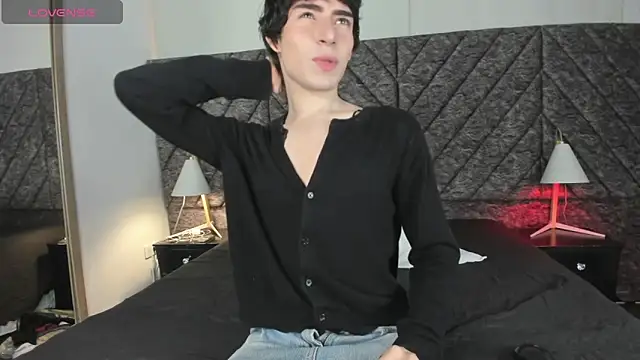 DemonFoxx online show from June 2026 12:21:02 PM