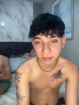 Snapshot of Good_boys01 chatting on June 2026 04:01:01 PM Good boys01 online show from June 2026 04:01:01 PM