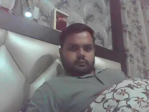 Fatguyfuddilick online show from April 2026 07:16:02 PM