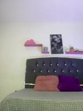 KITTY914 online show from April 2026 12:58:01 PM