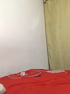Snapshot of lolacute69_ chatting on April 2026 04:43:02 AM lolacute69 online show from April 2026 04:43:02 AM