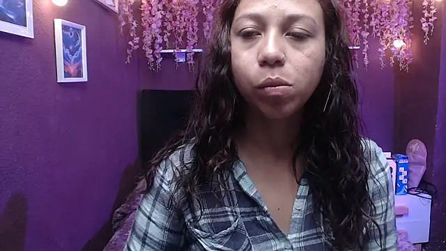 monik299 online show from May 2026 01:10:02 PM