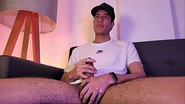 Derek stud  online show from May 2026 03:14:02 AM