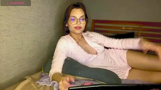 TessaLust  online show from May 2026 08:03:02 PM