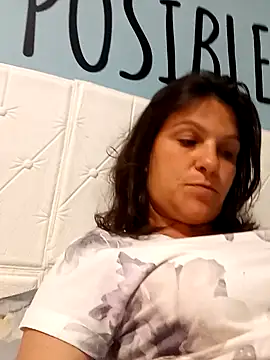 mamififi online show from April 2026 11:51:02 PM