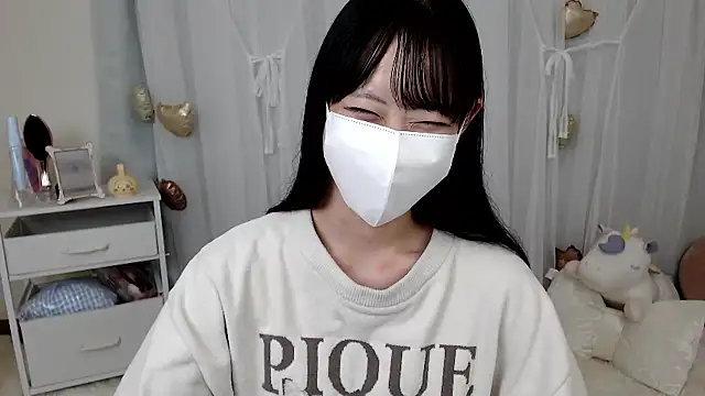 mii  tan online show from April 2026 12:21:02 PM