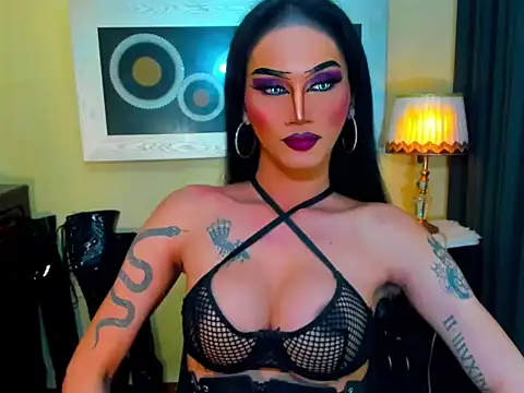 Snapshot of lubottarah chatting on June 2026 02:30:01 PM lubottarah online show from June 2026 02:30:01 PM